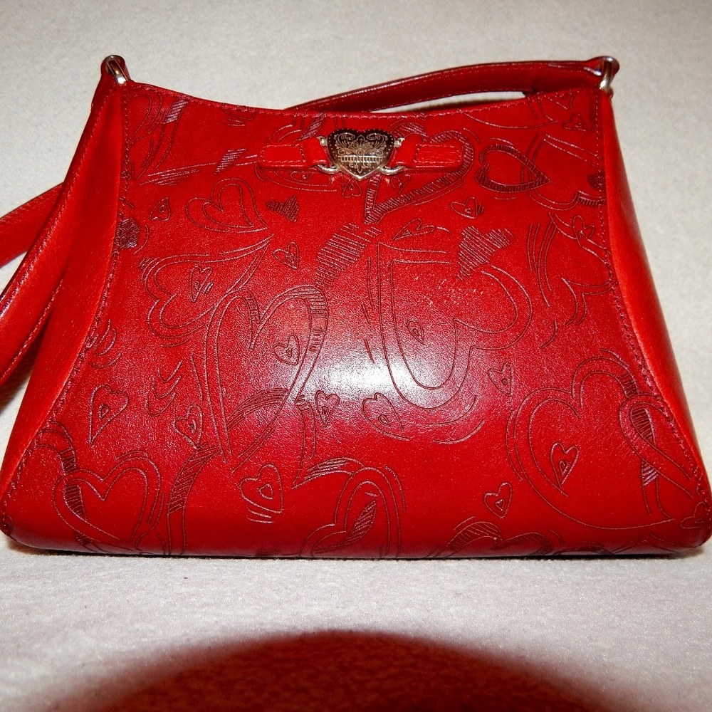 "HOGAN"  red  heart bag